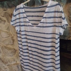 Simple TShirt (NWOT)